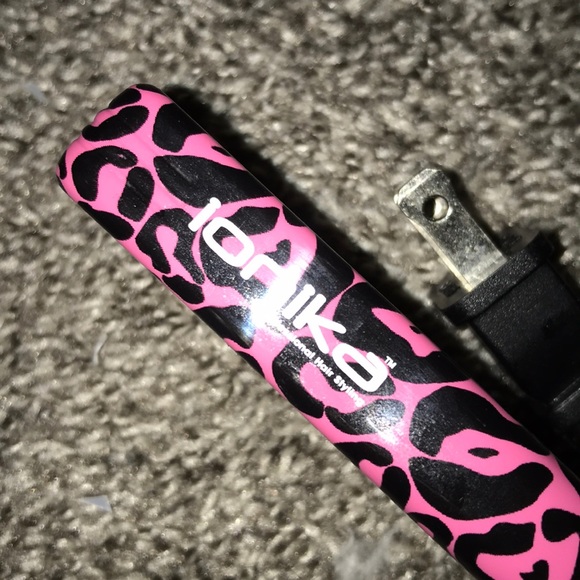 mini flat iron - Picture 3 of 3